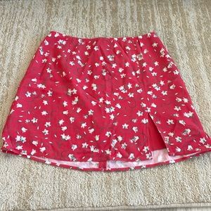 Aritzia Sunday Best Tatiana skirt. Cerise red/white, size 8.
